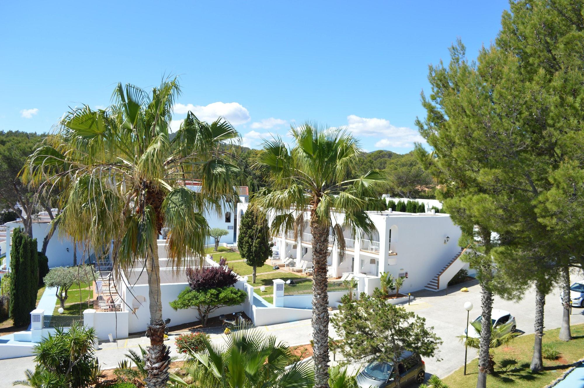 Bg Portinatx Beach Club Hotel ภายนอก รูปภาพ