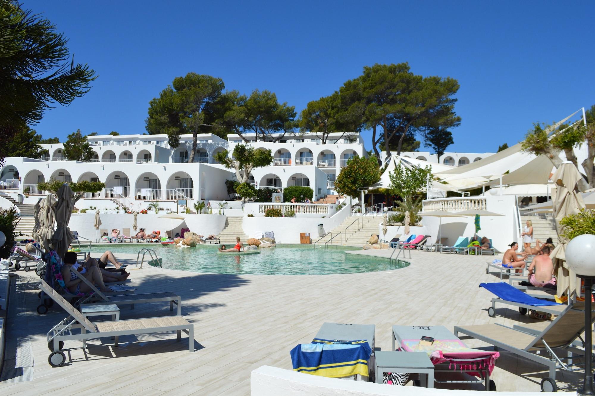 Bg Portinatx Beach Club Hotel ภายนอก รูปภาพ