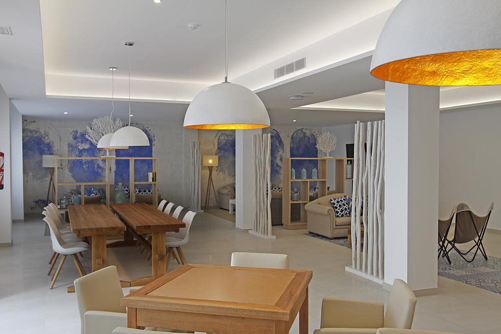 Bg Portinatx Beach Club Hotel ภายนอก รูปภาพ