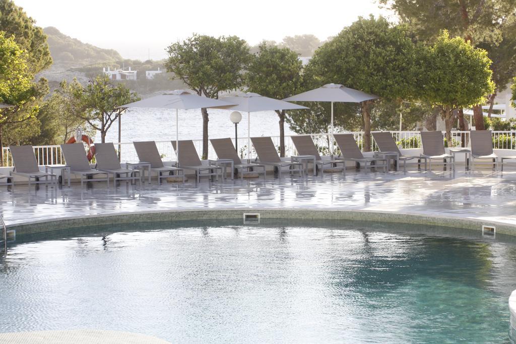 Bg Portinatx Beach Club Hotel ภายนอก รูปภาพ