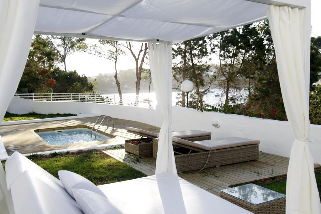 Bg Portinatx Beach Club Hotel ภายนอก รูปภาพ